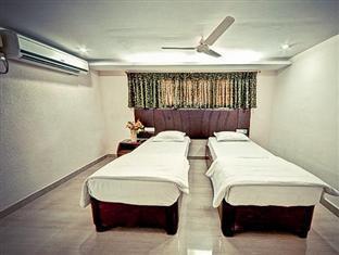 Diamond Springs Hotel Visakhapatnam Exterior photo